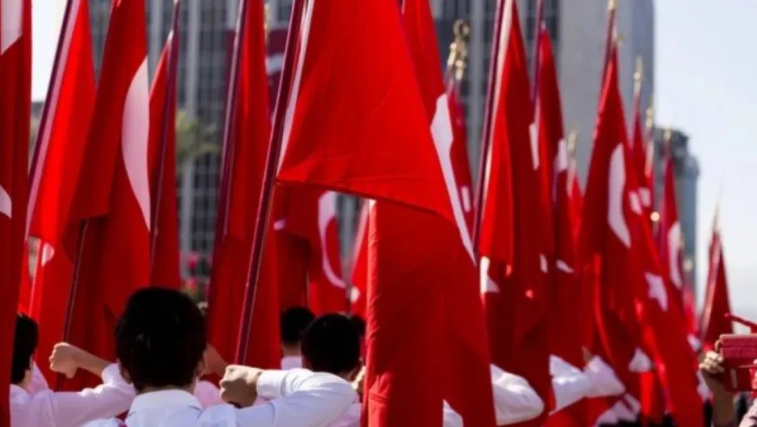 18 milyona yakın öğrenci Pazartesi ders başı yapacak