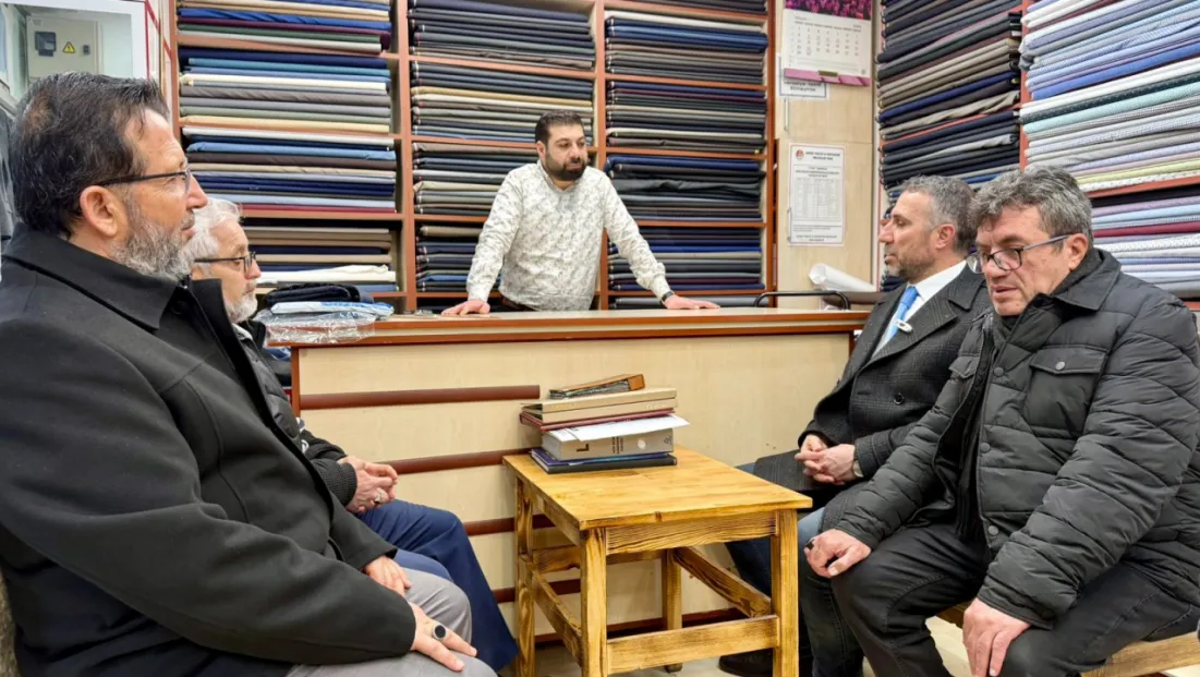 Başkan Altun, “Esnafımızın ayakta kalması, şehrimizin ve ülkemizin ekonomik gücü açısından büyük önem taşıyor”