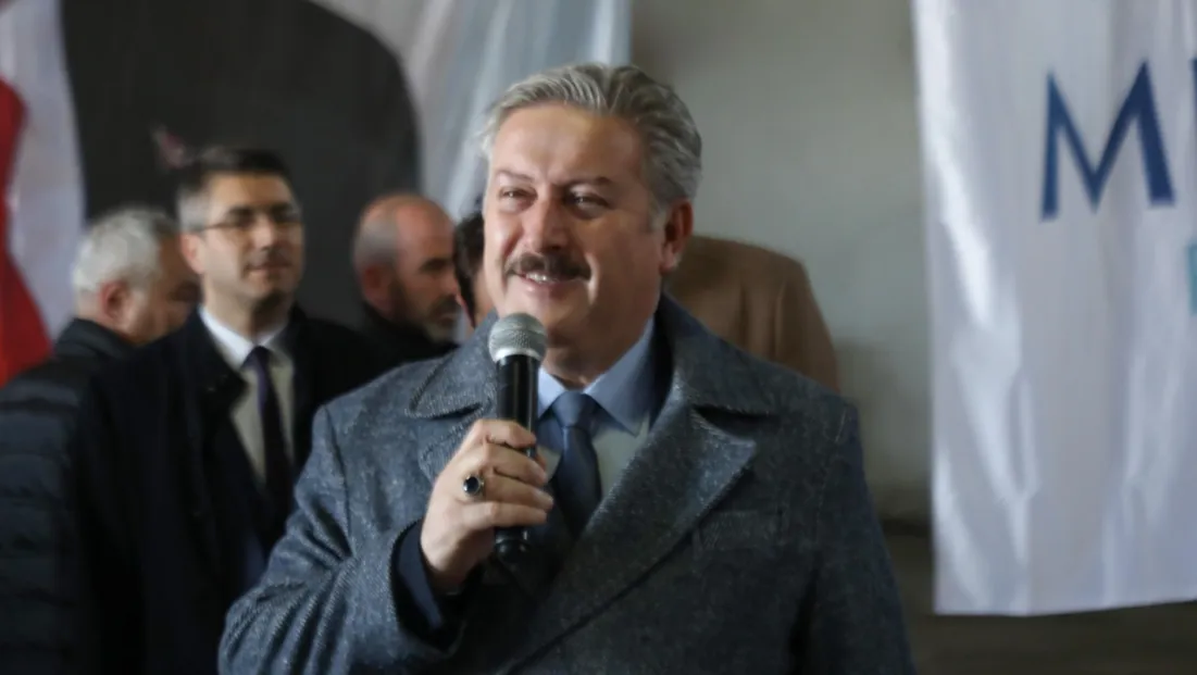 Başkan Palancıoğlu, “Çalışanlarımız gece gündüz sahada”