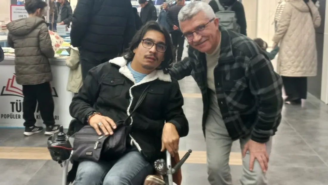 Bir Hafta Bir Yazar: Hikmet EKİZ