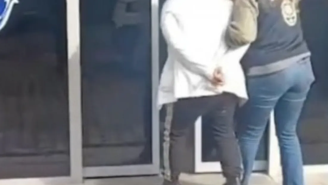 Çeşitli suçlardan aranan 3 firari yakalandı