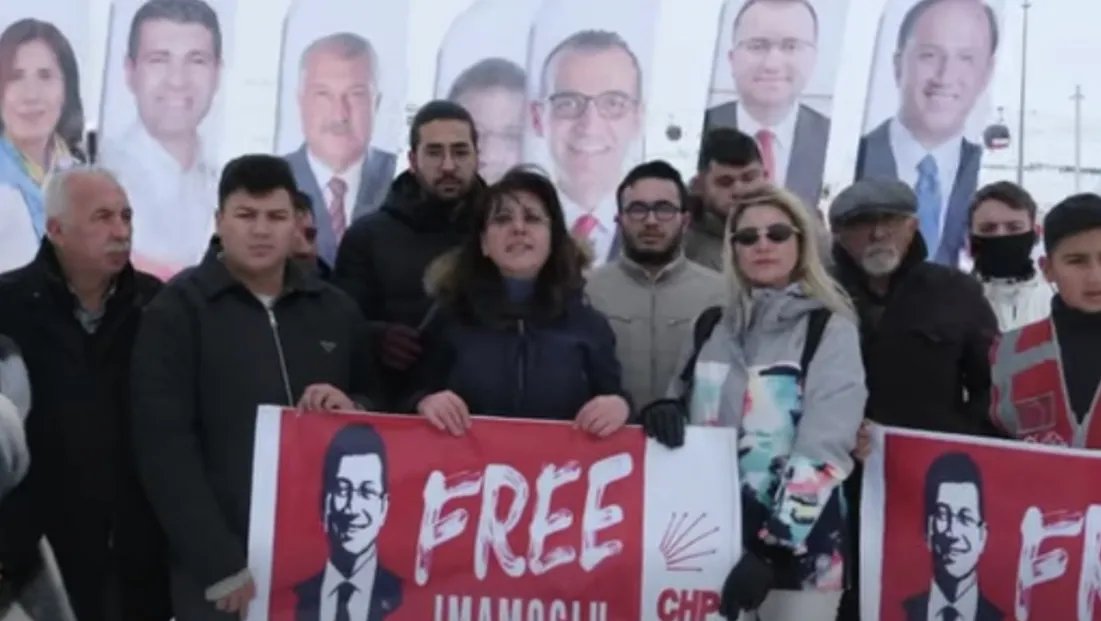 CHP Kayseri İl Başkanı’ndan Erciyes’te Siyasi Mesajlı Basın Açıklaması