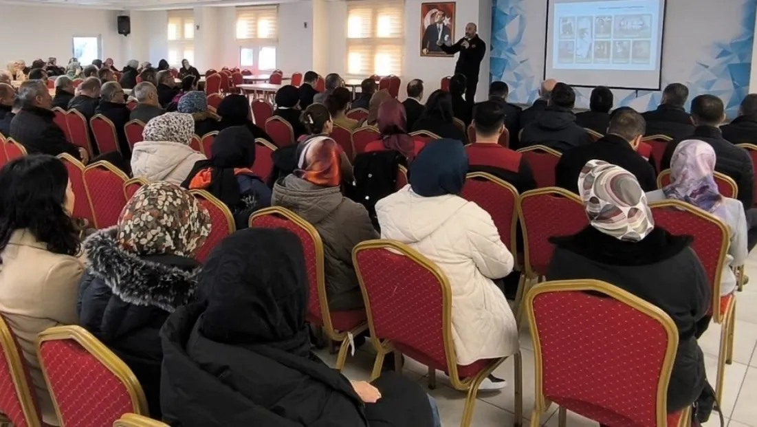 En İyi Narkotik Polisi Anne projesi ile 350 vatandaş bilgilendirildi