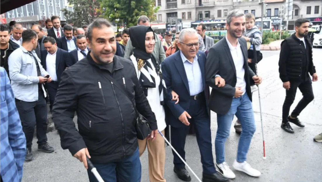 Engelli Bireylere Özel Hizmet Vurgusu: Başkan Büyükkılıç’tan Anlamlı Mesaj