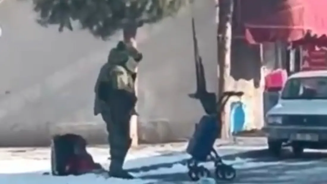 Fünyeyle patlatılan şüpheli çantadan kıyafet çıktı