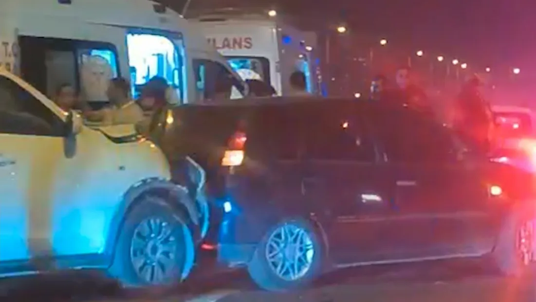 Hulusi Akar Bulvarı’nda trafik kazası: 5 yaralı