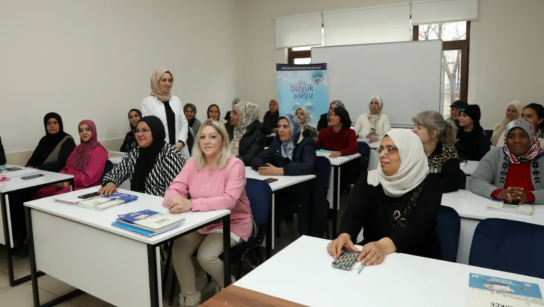 Kaymek'ten Yabancı Öğrencilere Türkçe Dersi