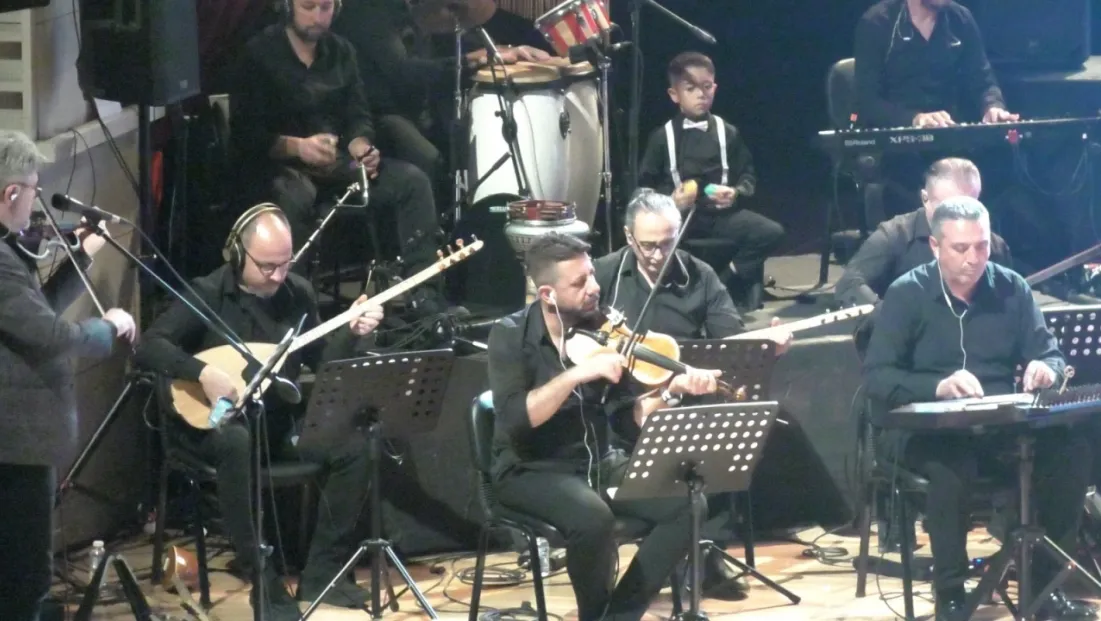 Kayseri’de Öğretmenler, şarkılarla 24 Kasım’ı kutladı