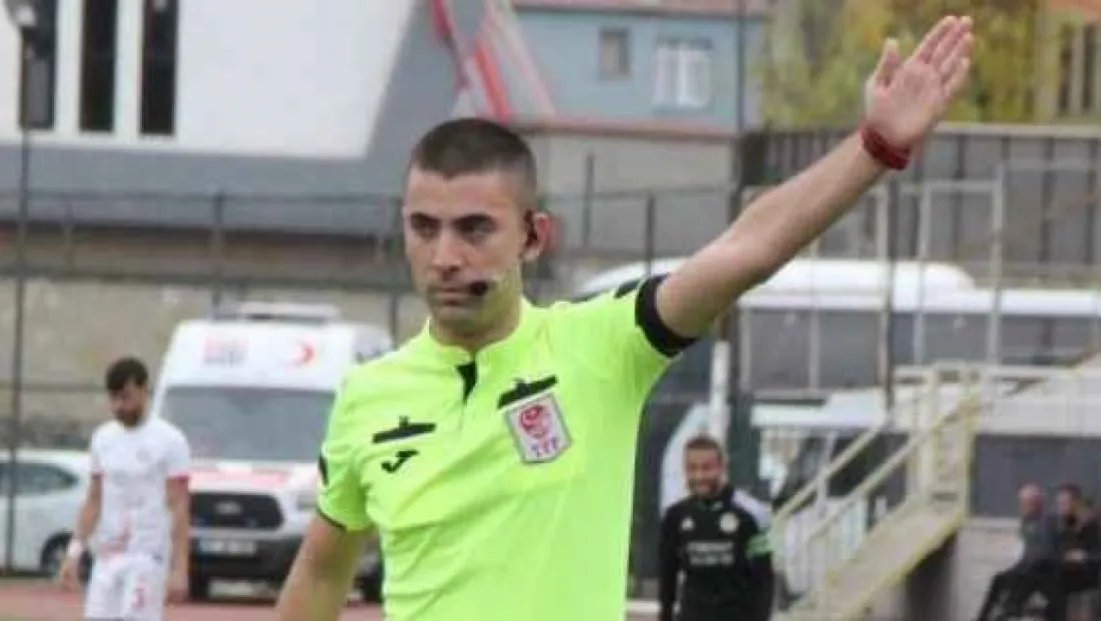 Kayserispor - Başakşehir maçını Batuhan Kolak yönetecek