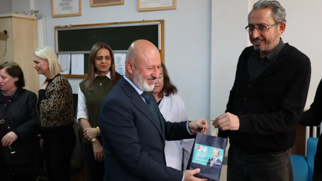 Kocasinan'dan öğretmenlere 'hatırı 40 yıl sürecek' hediye