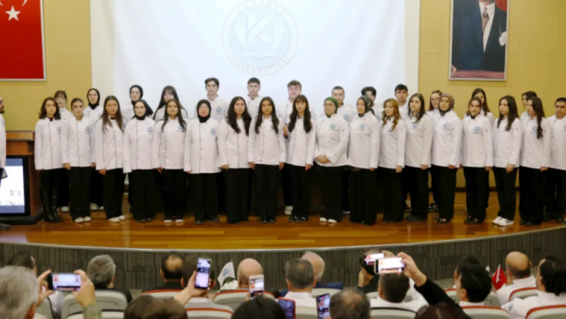 Kayseri Üniversitesi'nde Geleceğin Aşçıları Önlüklerini Giydi