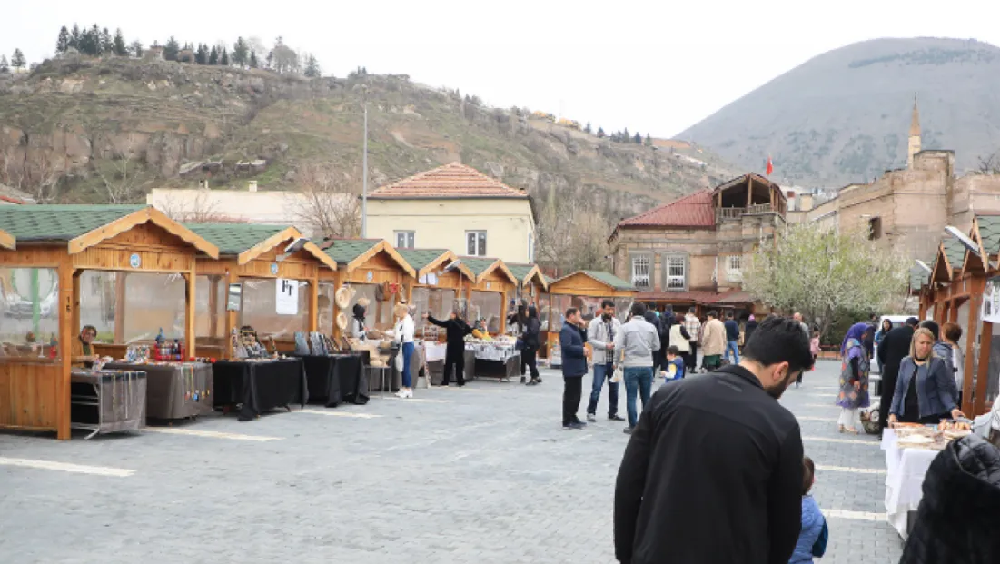 Maharetli Eller, bu pazar yine Talas'ta