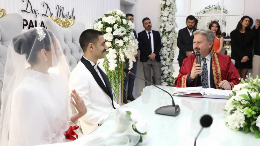 Melikgazi’de 2025 Yılında 4000 Çift Dünya Evine Girdi