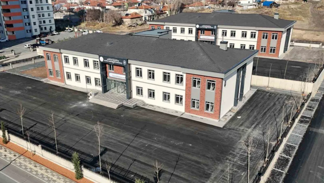 Melikgazi’de İki Yeni Okul Eğitim Hayatına Katılıyor
