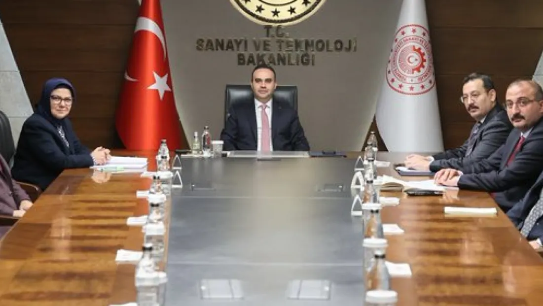 Milletvekili Böhürler, Bakan Kacır’ı Kayseri Teknopark'a davet etti