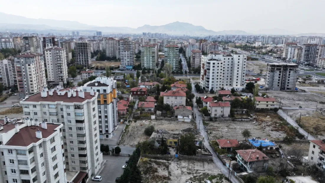 Uğurevler Mahallesi’nde Kentsel Dönüşüm: Geleceğin Modern Mahallesi İnşa Ediliyor