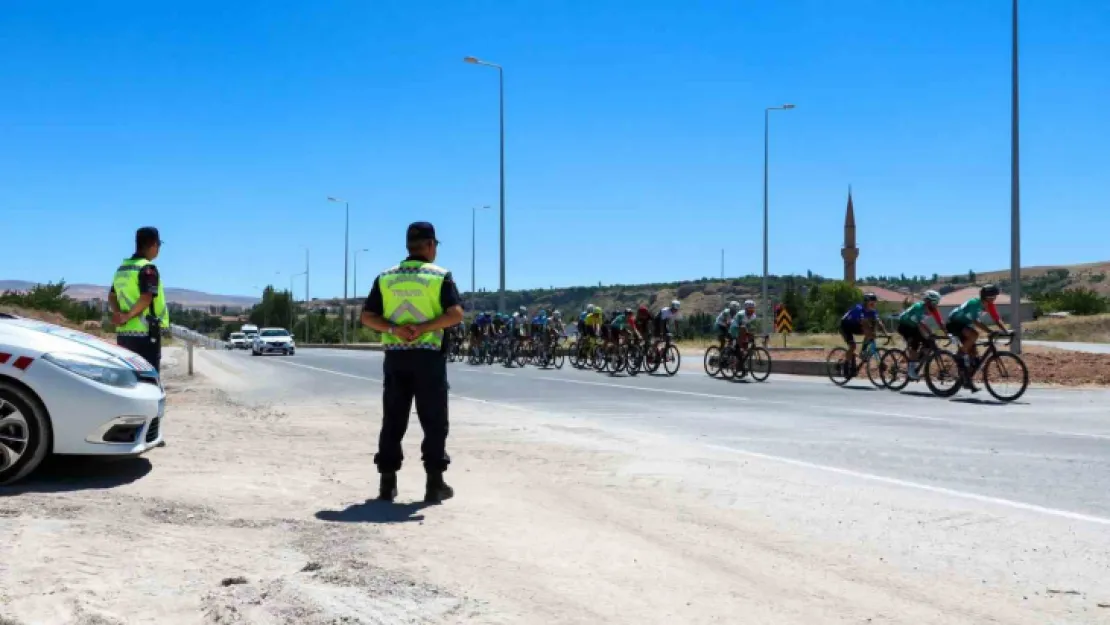 'Grand Prix Kültepe Bisiklet Yol Yarışları' Yapıldı