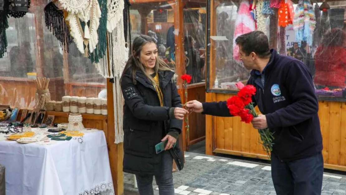 'Maharetli Eller'de Kadınlar Günü coşkusu