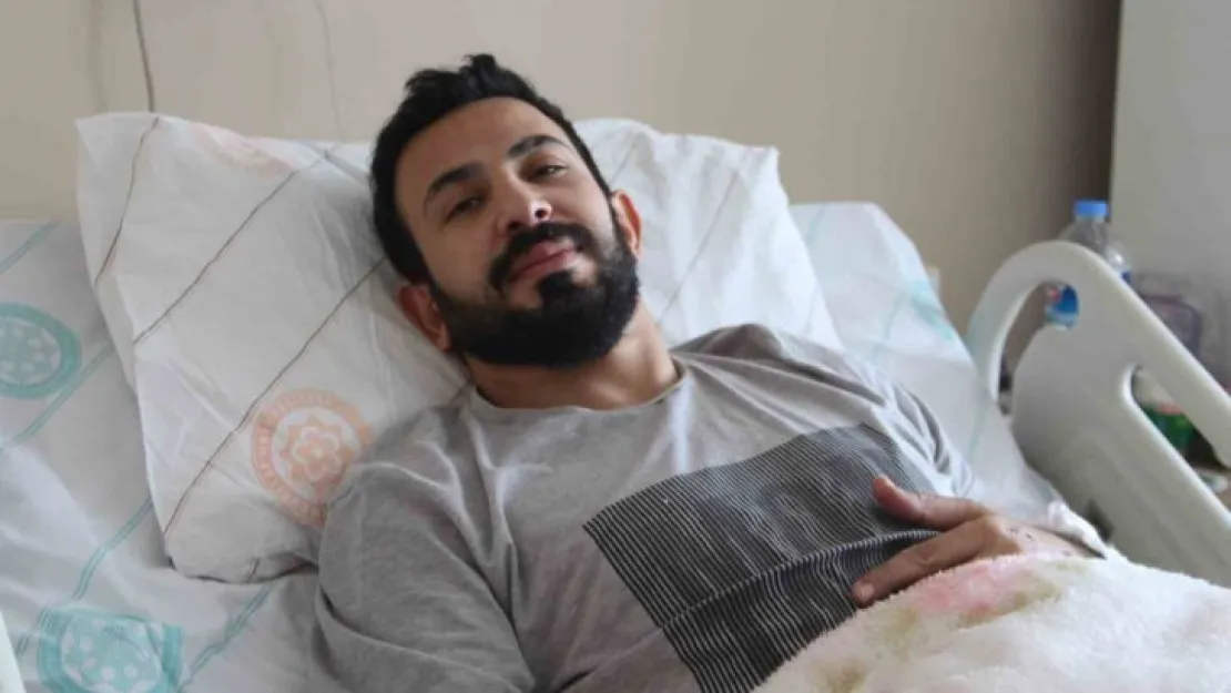 102 saat sonra enkazdan çıkarılan depremzede: 'Delirmek üzereydim'