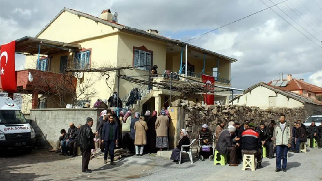 Şehit haberi yürekleri dağladı