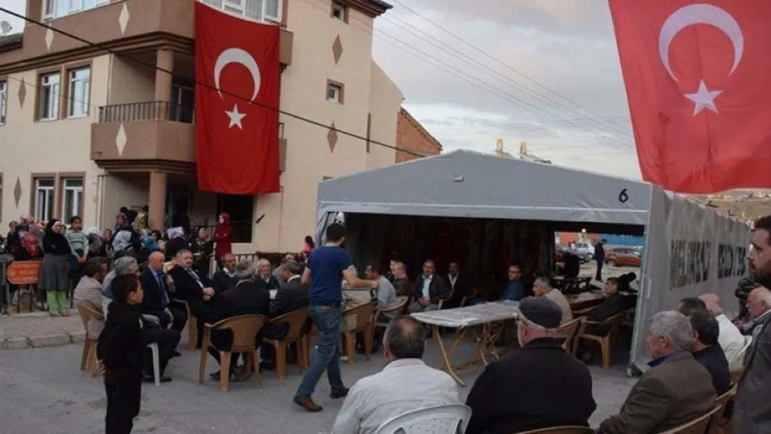 OSB'den şehit ailelerine taziye ziyareti