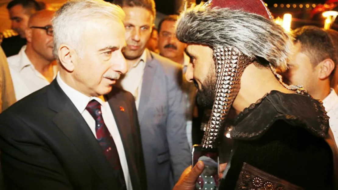 Darbesavar Vali