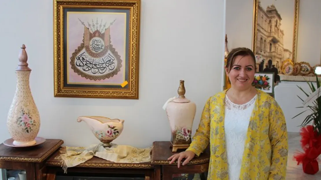 &quotSanata Dönüşen Altın Eller" sergisi