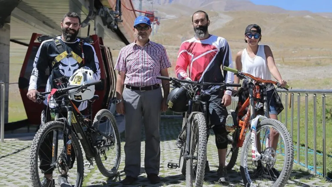 Erciyes bisikletçileri büyüledi