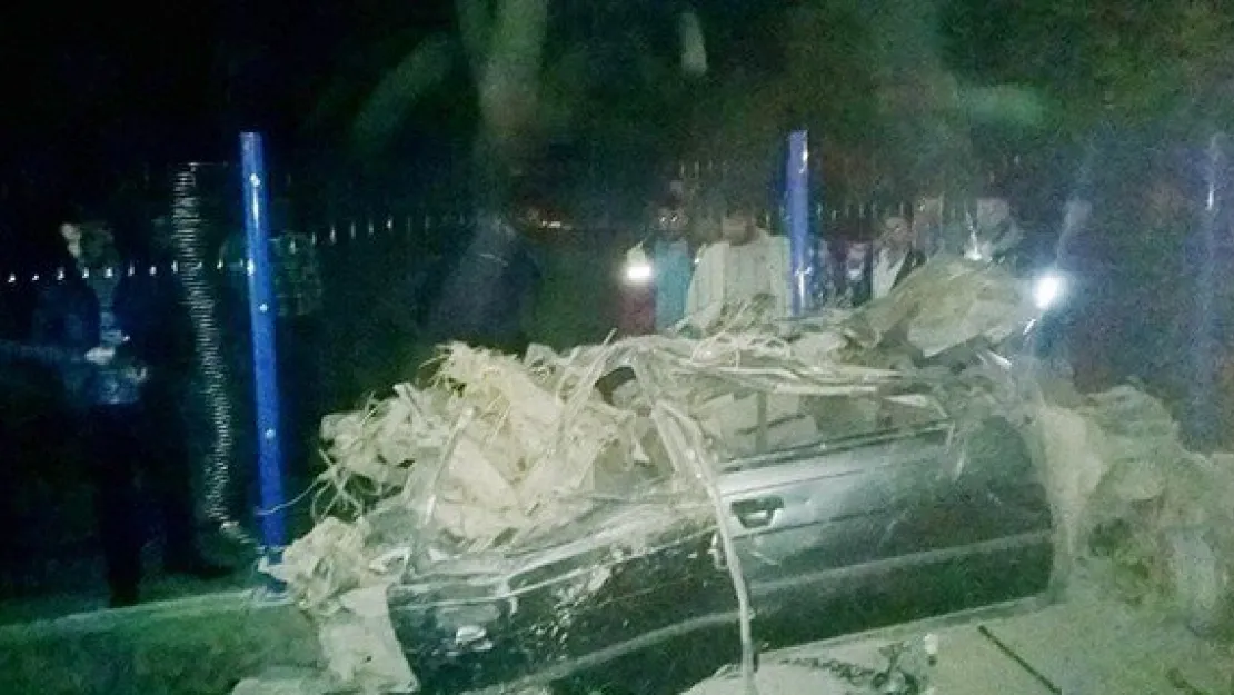 Kardeşlerin otomobil macerası kaza ile sonuçlandı
