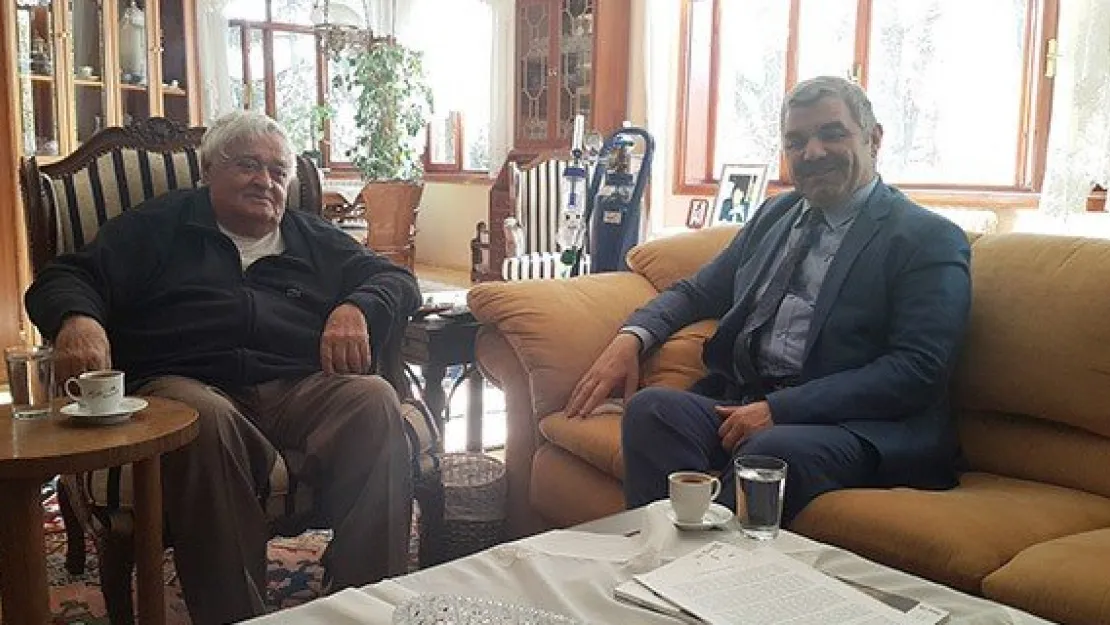 Başkan Çelik Faruk Molu'yu ziyaret etti