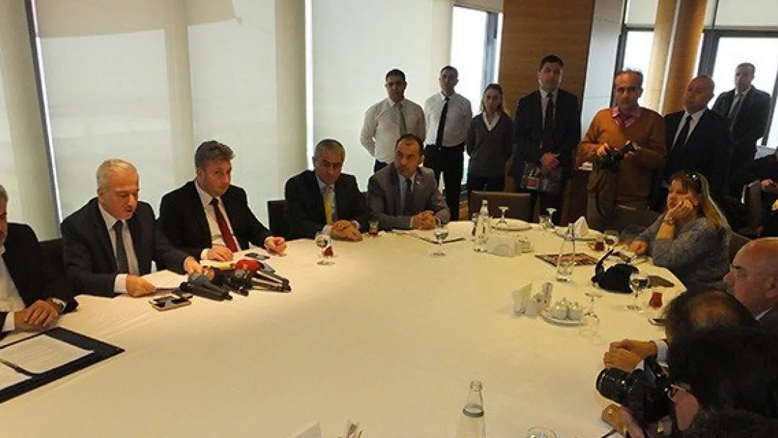 42 bayi ile yollar ayrıldı