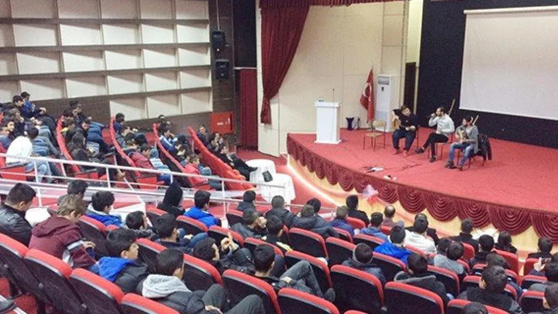 MusicOuality, Gemerek'li öğrencileri coşturdu