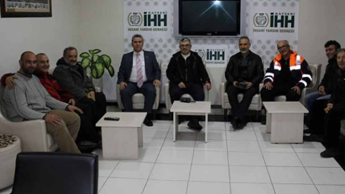 AFAD, Turkuaz ve İtfaiyeden İHH'ya ziyaret