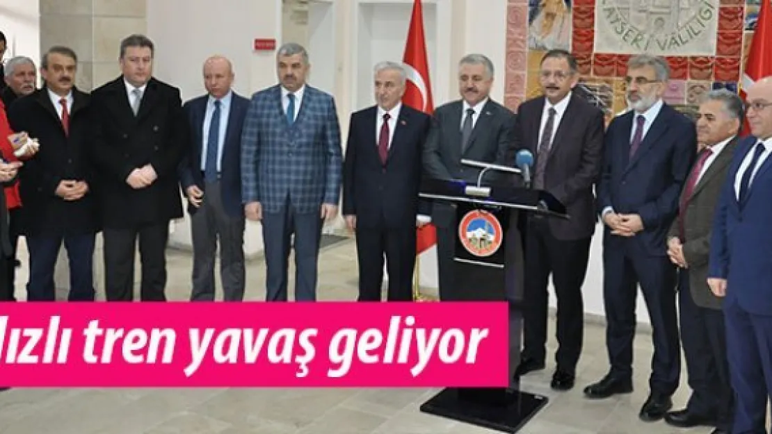 Hızlı tren yavaş geliyor