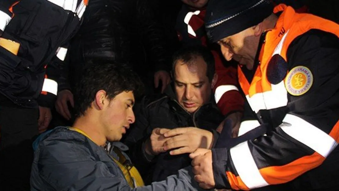 19 yaşındaki genç film gibi operasyon ile kurtarıldı