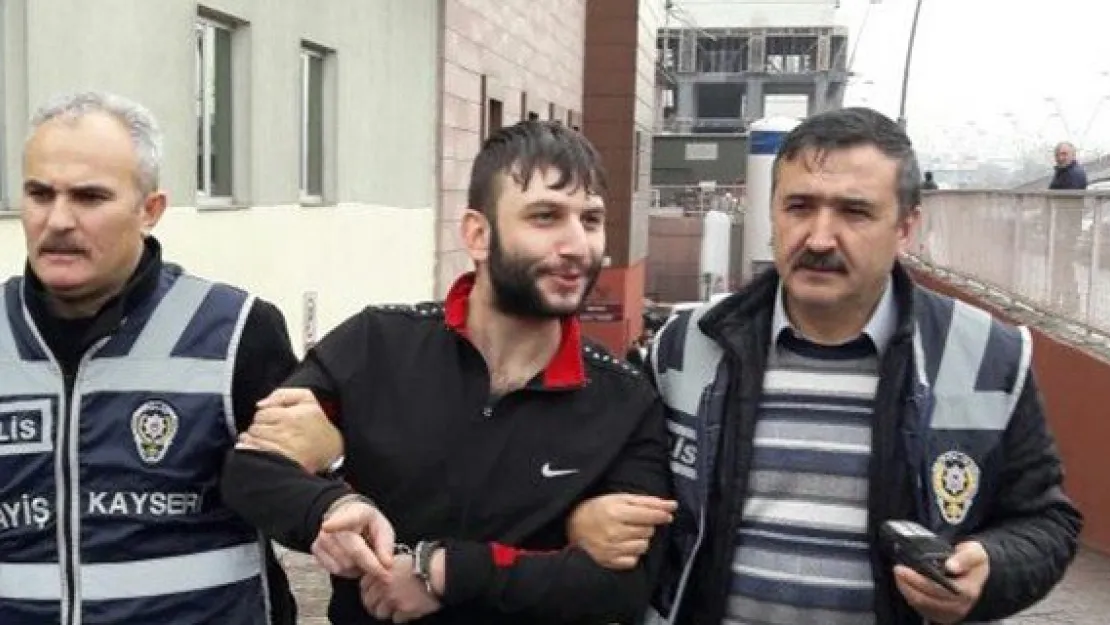 Eğitim gördüğü okuldan hırsızlık yaptı