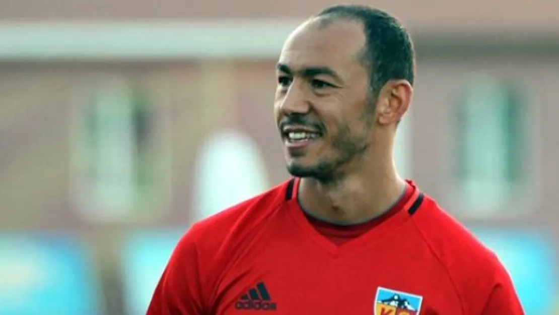 &quot100'ler Kulübü&quotnün Süper Lig'deki tek temsilcisi Umut Bulut