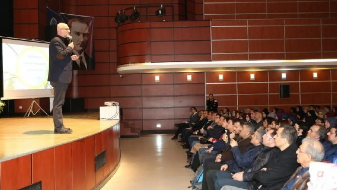 'Dünyayı değiştirmek için kendimizi değiştirelim"
