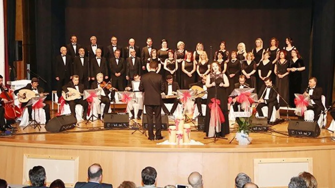 Kayseri Tabip Odası Korosu konser verdi