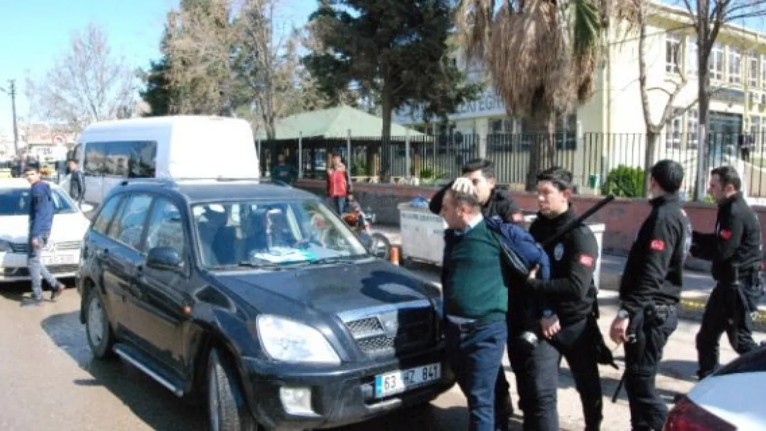 Şanlıurfa Adliyesi'nde Kavga: 3'ü Polis 6 Yaralı
