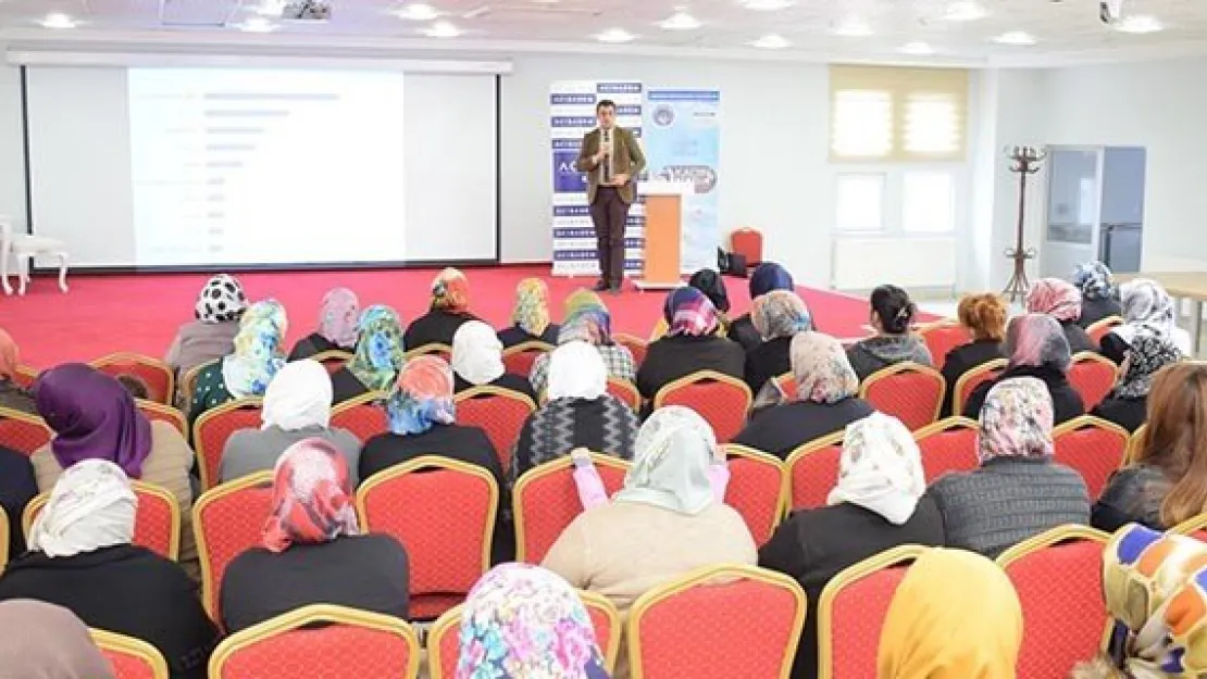 İlçelerde kanserden korunma yolları anlatıldı