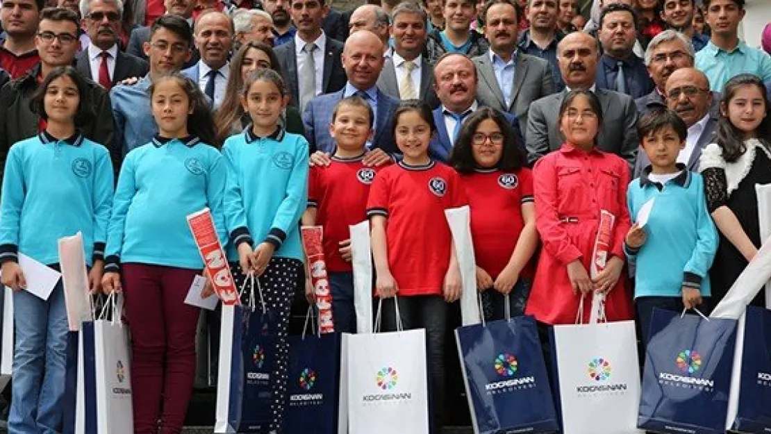 Bilgi yarışmasında ödüller sahiplerini buldu