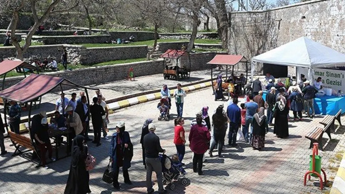 Mimar Sinan bu toprakların evladıdır