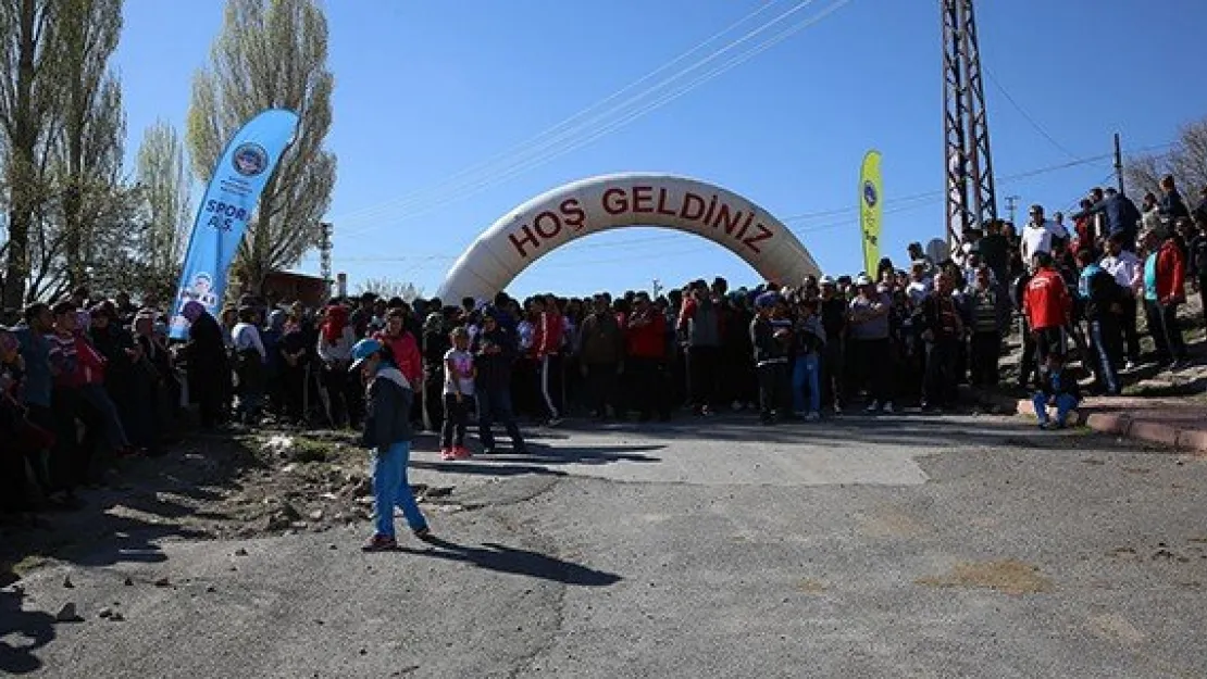 Sağlıklı yaşam yürüyüşüne büyük katılım