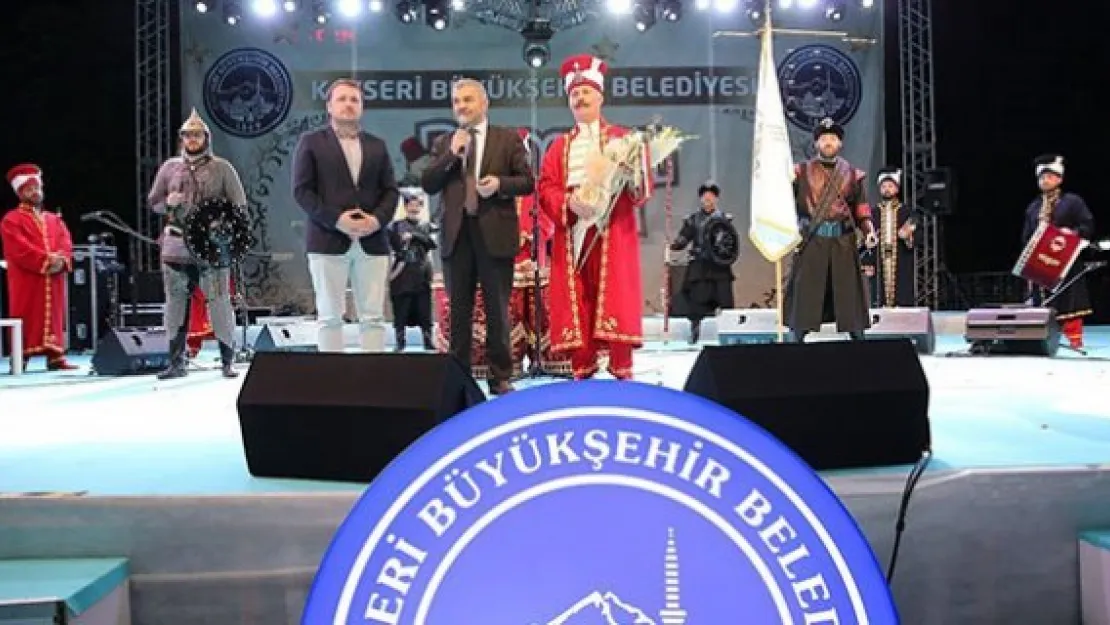 Sufi Mehter Ramazan Sokağı'nda konser verdi