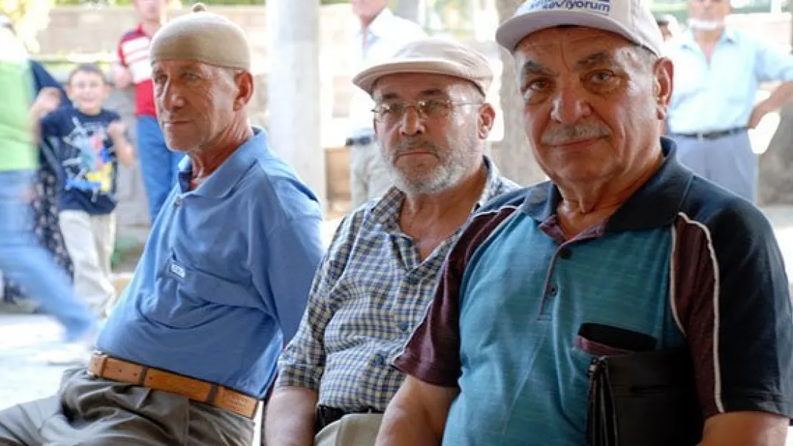 Emeklilik Yaşıyla İlgili Düzenleme Yapılmayacak