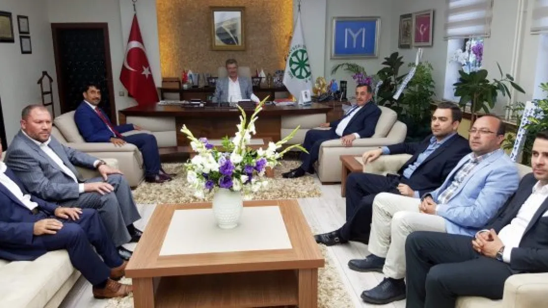 Öz Taşıma İş sendikası Genel Başkanı Toruntay, Başkan Akay'ı ziyaret etti