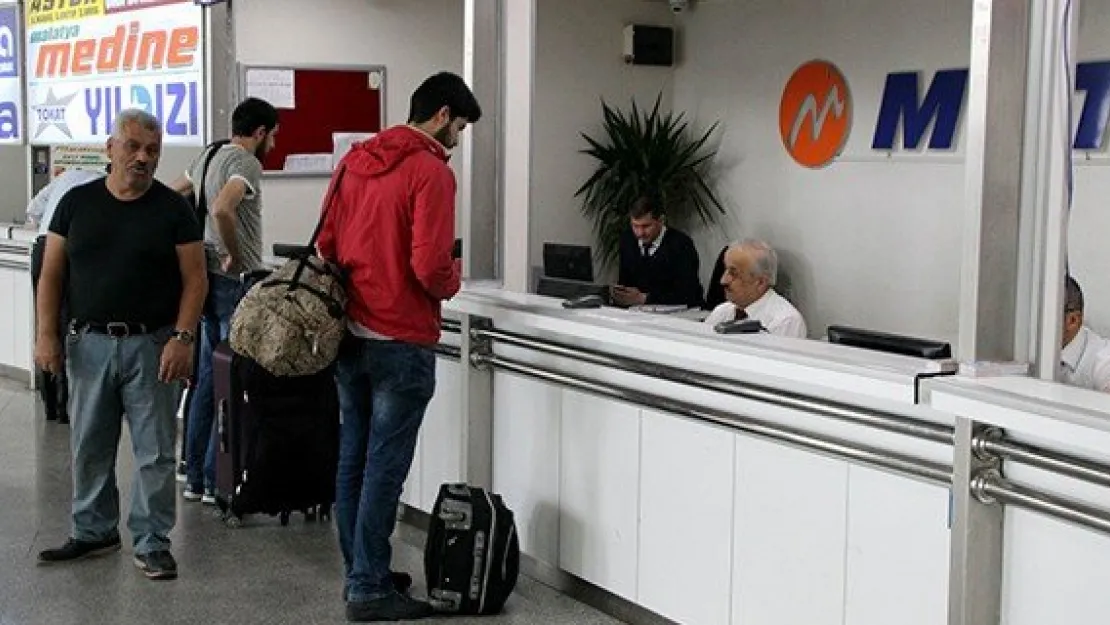 Terminalde bayram yoğunluğu