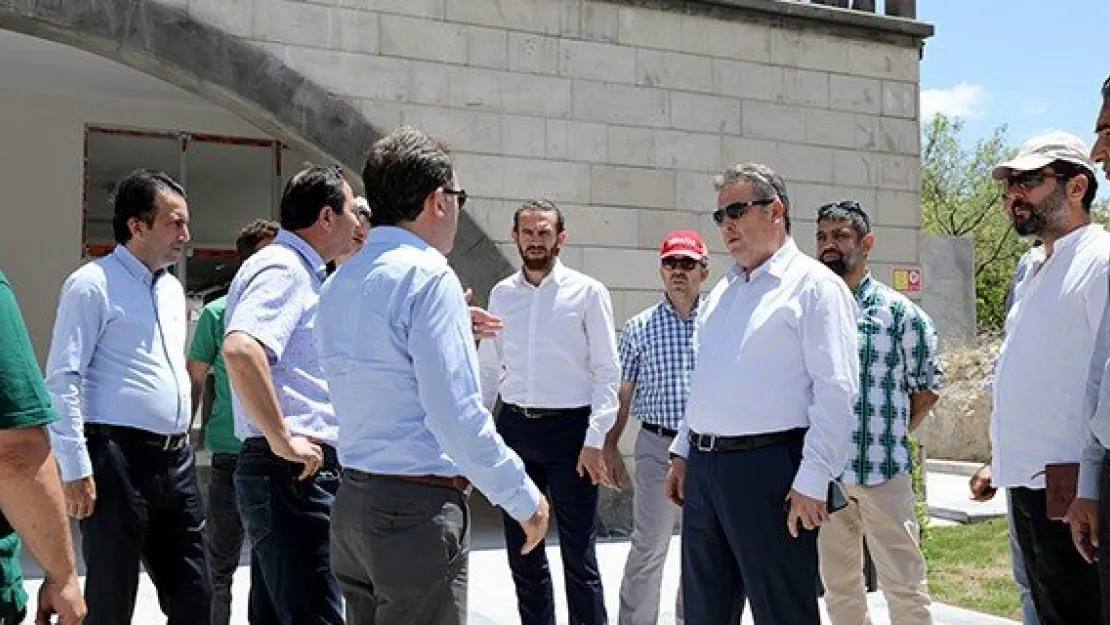 Abdülhamid Han caminin açılışına torunlar da katılacak