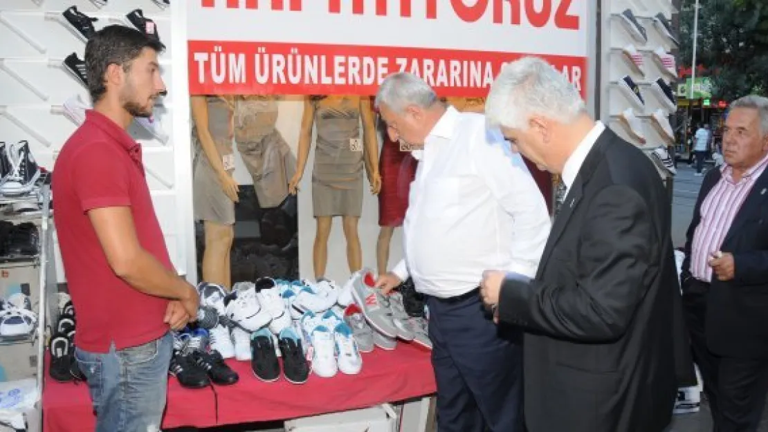 Palandöken: 'Yüksek kiralar mağaza kapattırıyor'